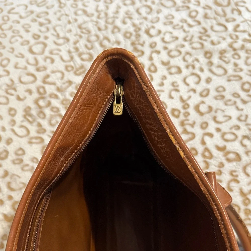 Elegant Brown Monogram Briefcase - Picture 7 of 8
